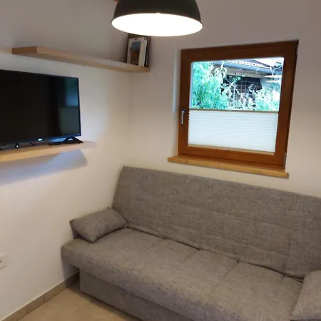بيت للعطل Apartma Mataj كوباريد